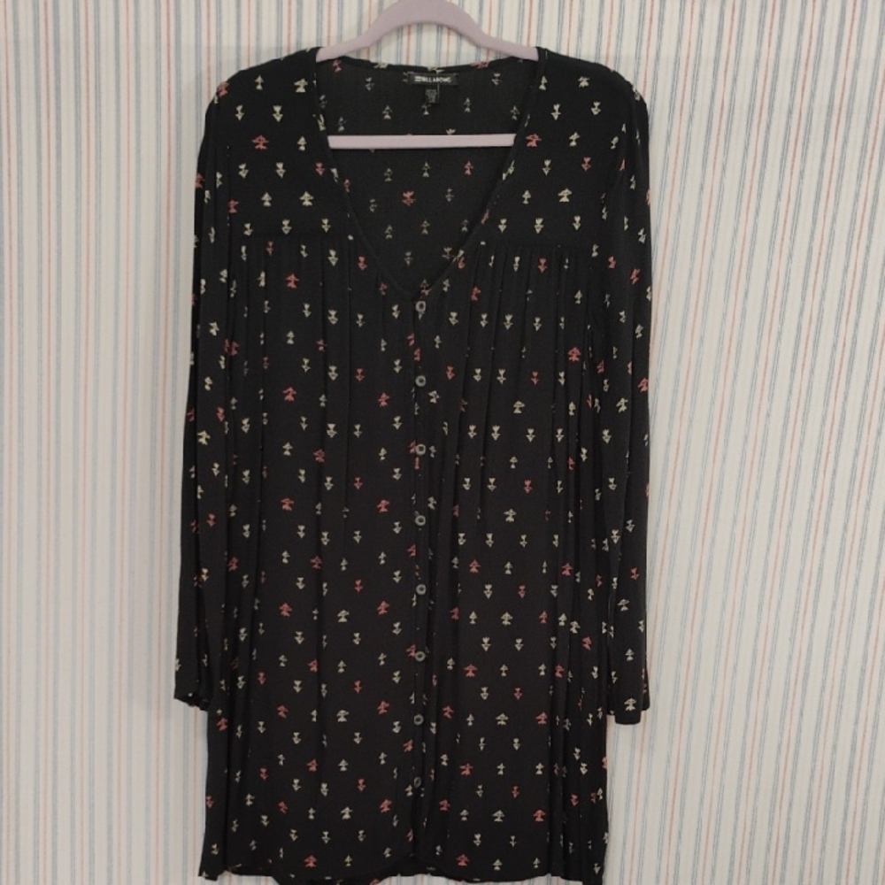 BillABong Black Dress With A Tiny Rose, Tanisha, And Cream Color Print  M/T